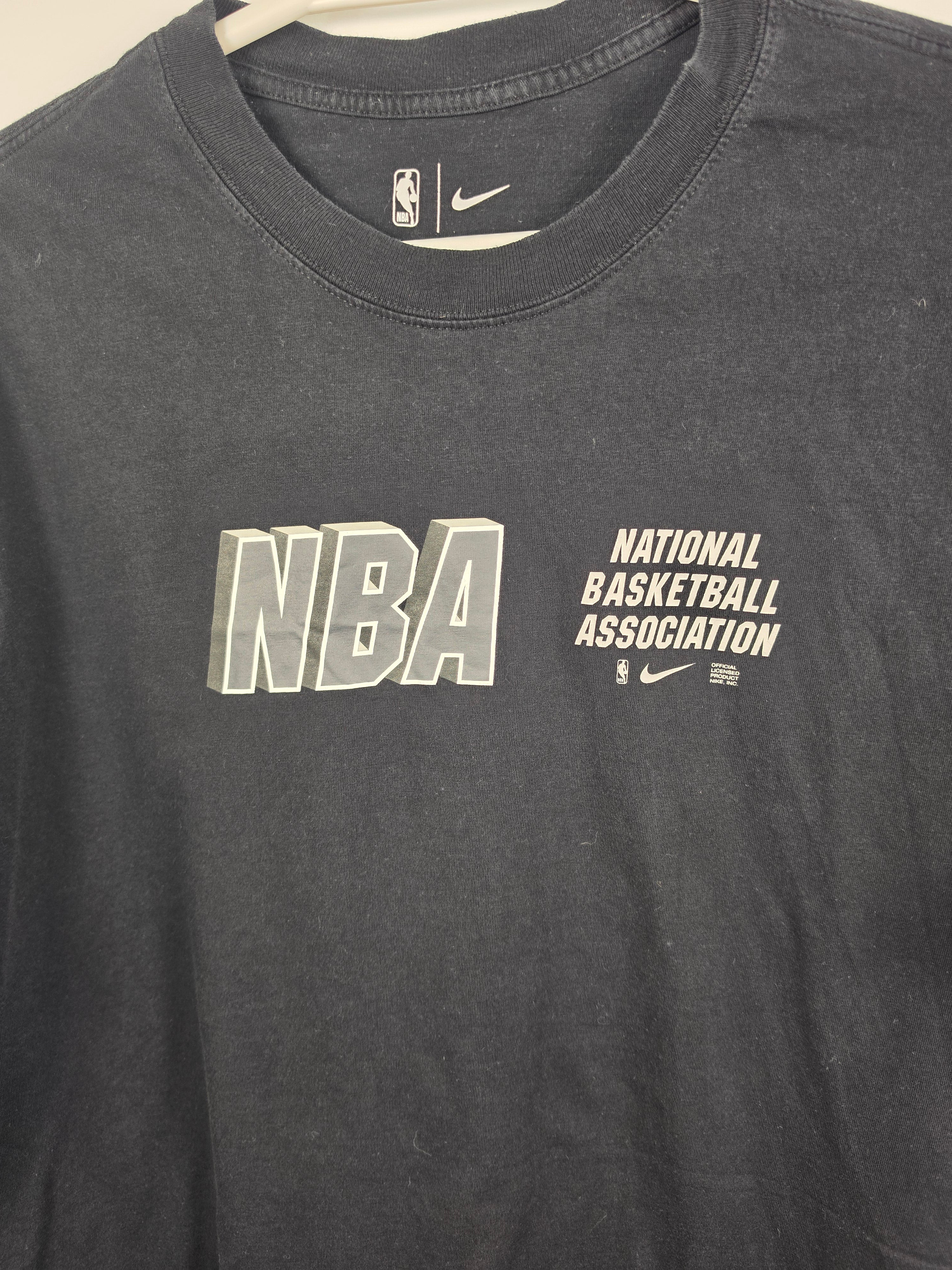 Camiseta Nike NBA "National Basketball Association" Negra - Talla L/XL (59x76) - Grado A