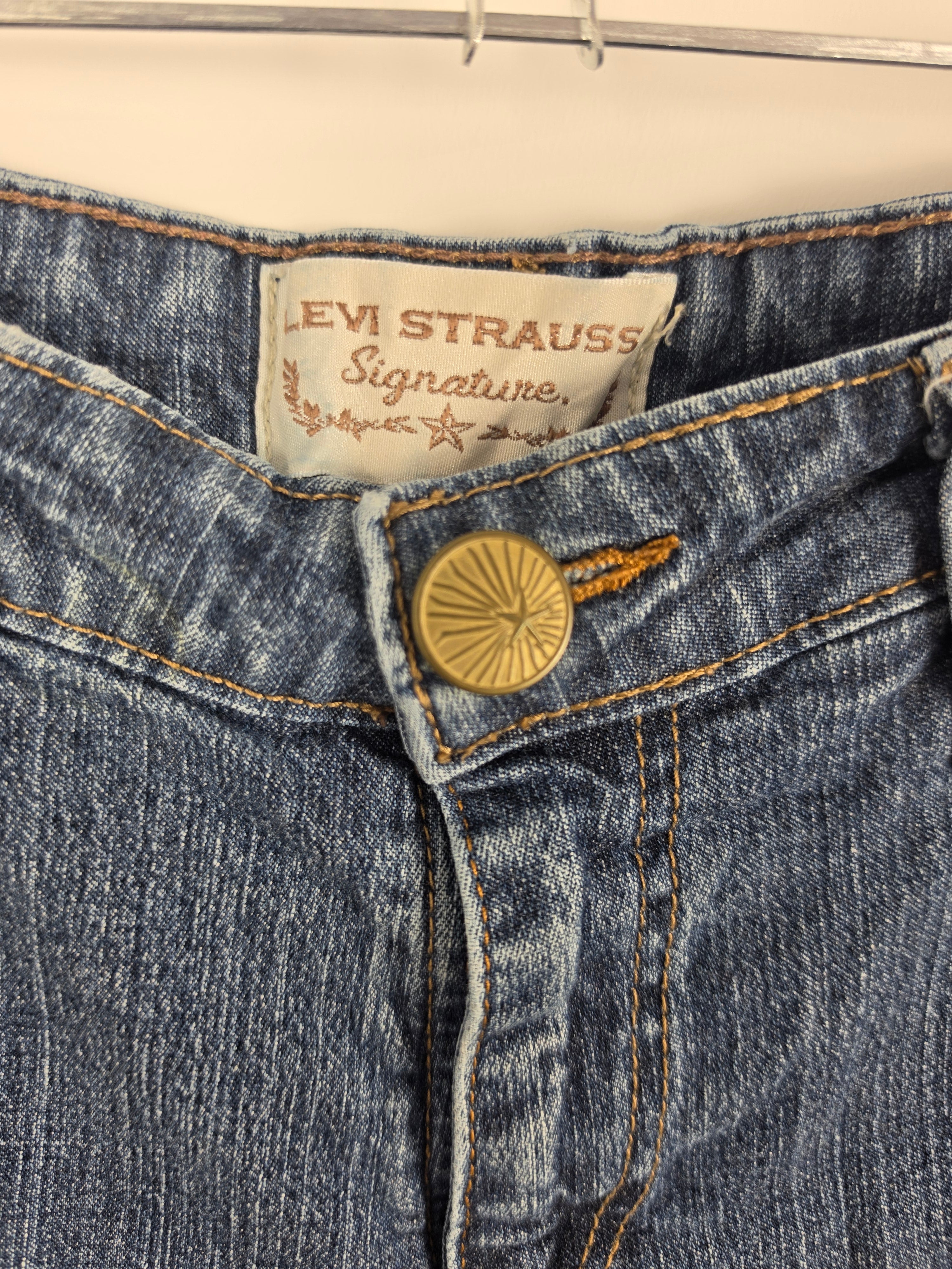 Pantalón Corto Vaquero Levi Strauss - Talla 40 (Medidas) - Lavado Ácido Vintage - Grado B