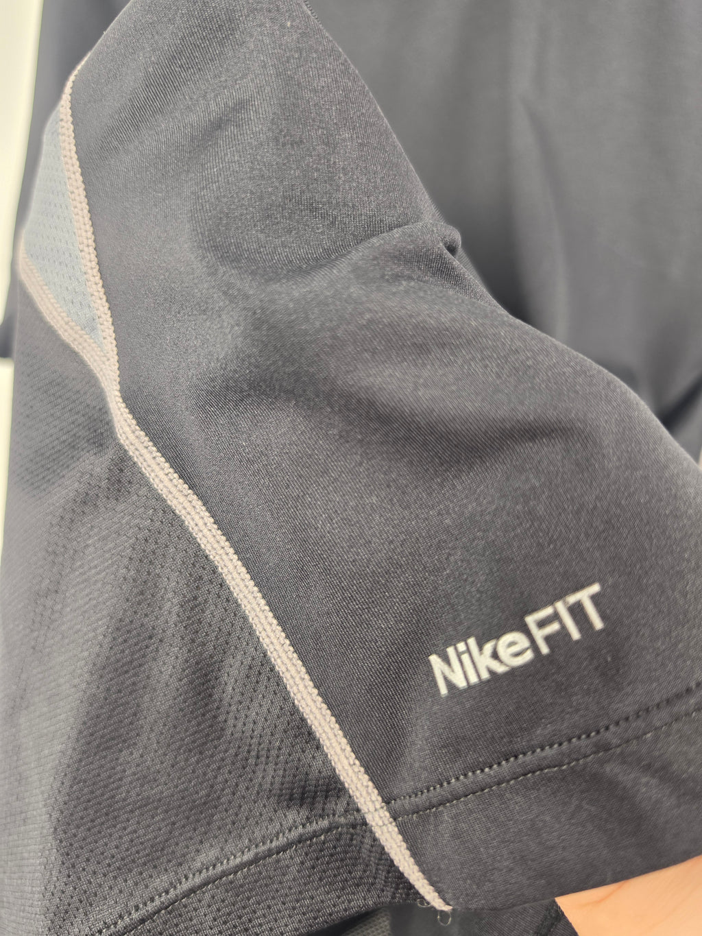 Camiseta Técnica Nike Pro "Virgin Active" Negra - Talla S (47x66) - Grado B
