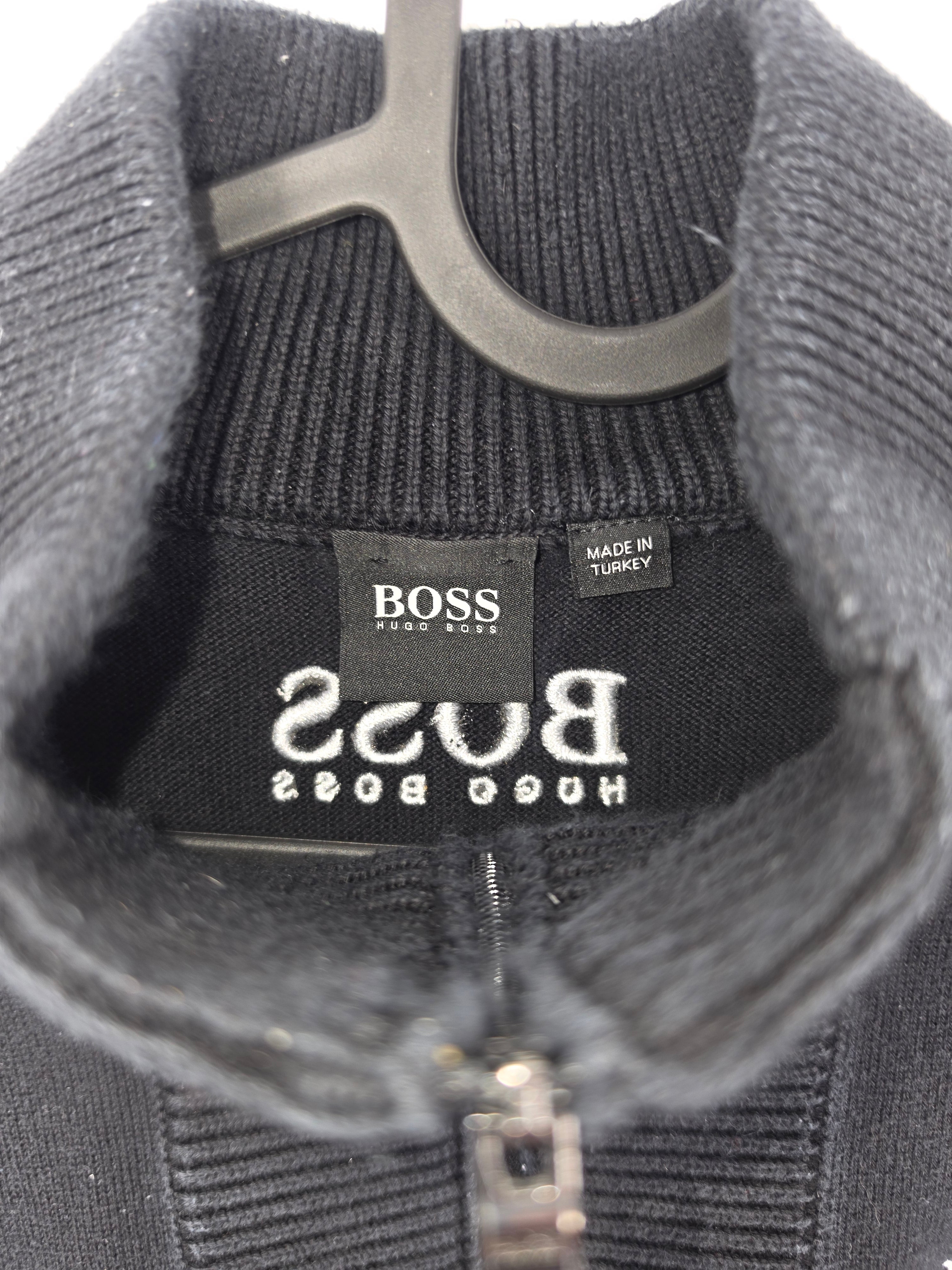 Sudadera Hugo Boss x Porsche Motorsport - Talla L - Parches Michelin & Mobil 1 - Edición Especial