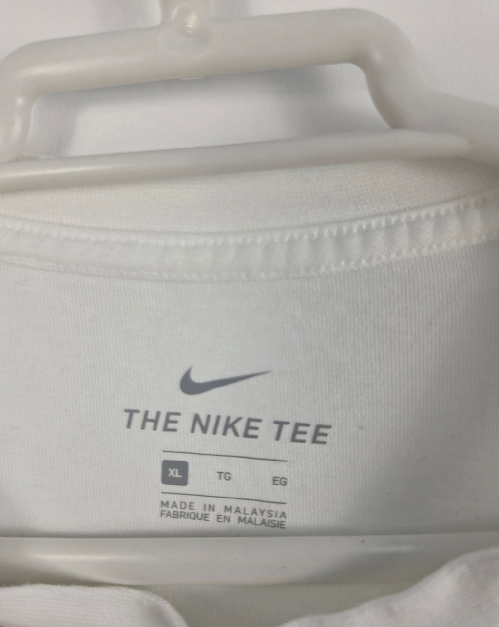 Camiseta Nike VfL Wolfsburgo Pokalsieger 2022 - Talla XL (58x73) - Edición Especial