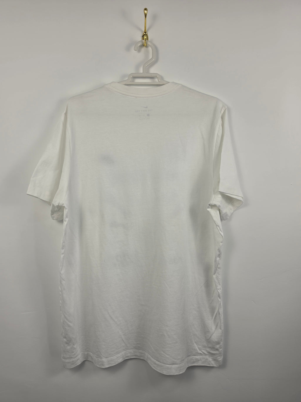 Camiseta Nike VfL Wolfsburgo Pokalsieger 2022 - Talla XL (58x73) - Edición Especial