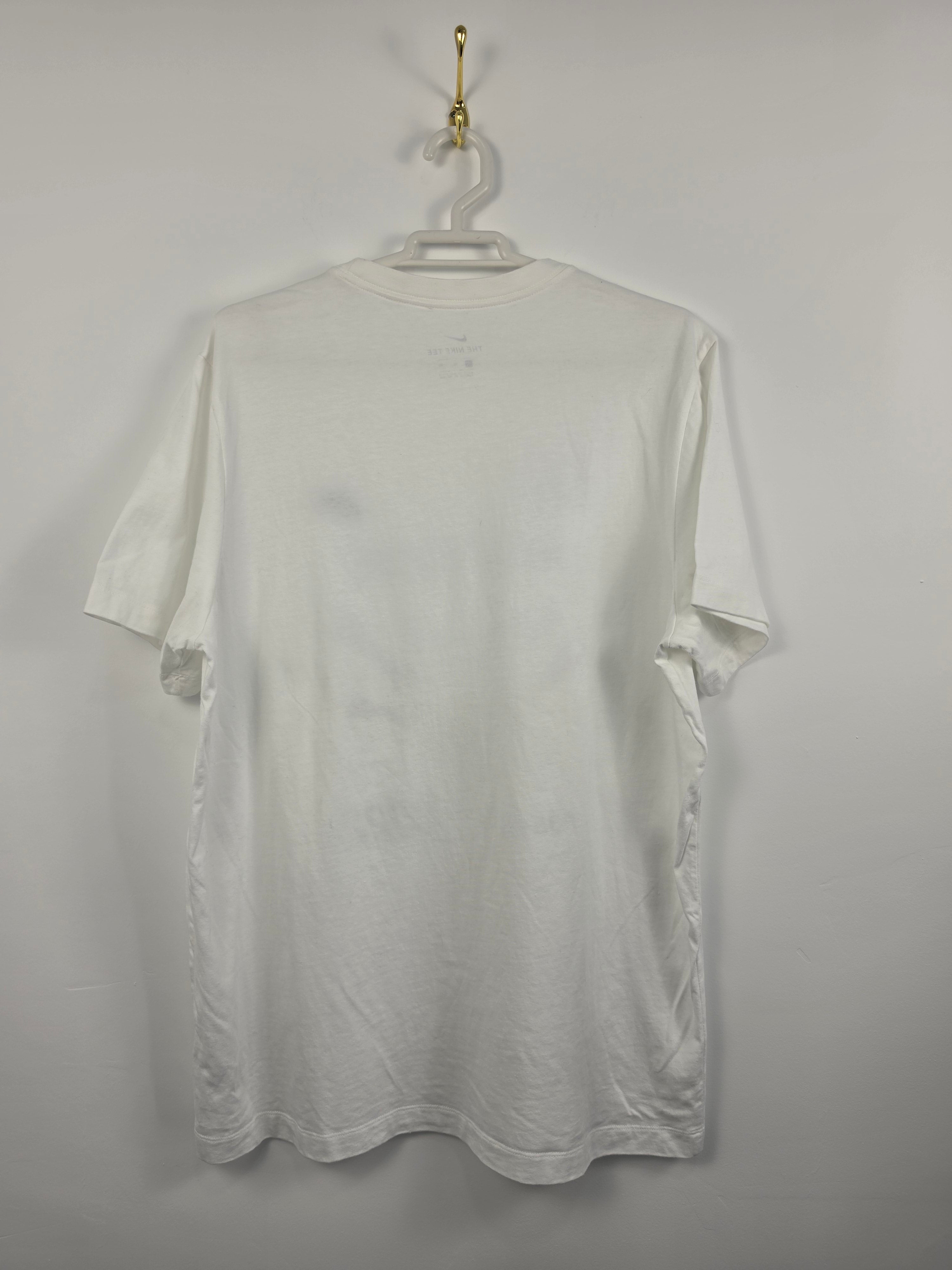 Camiseta Nike VfL Wolfsburgo Pokalsieger 2022 - Talla XL (58x73) - Edición Especial