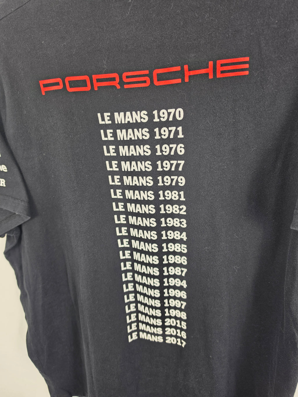 Camiseta Porsche Motorsport "Hattrick Le Mans" Negra - Talla XL real (59x74) - Grado A