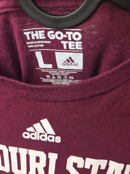 Camiseta Adidas Missouri State Golf - Talla L - Granate - Estilo Universitario