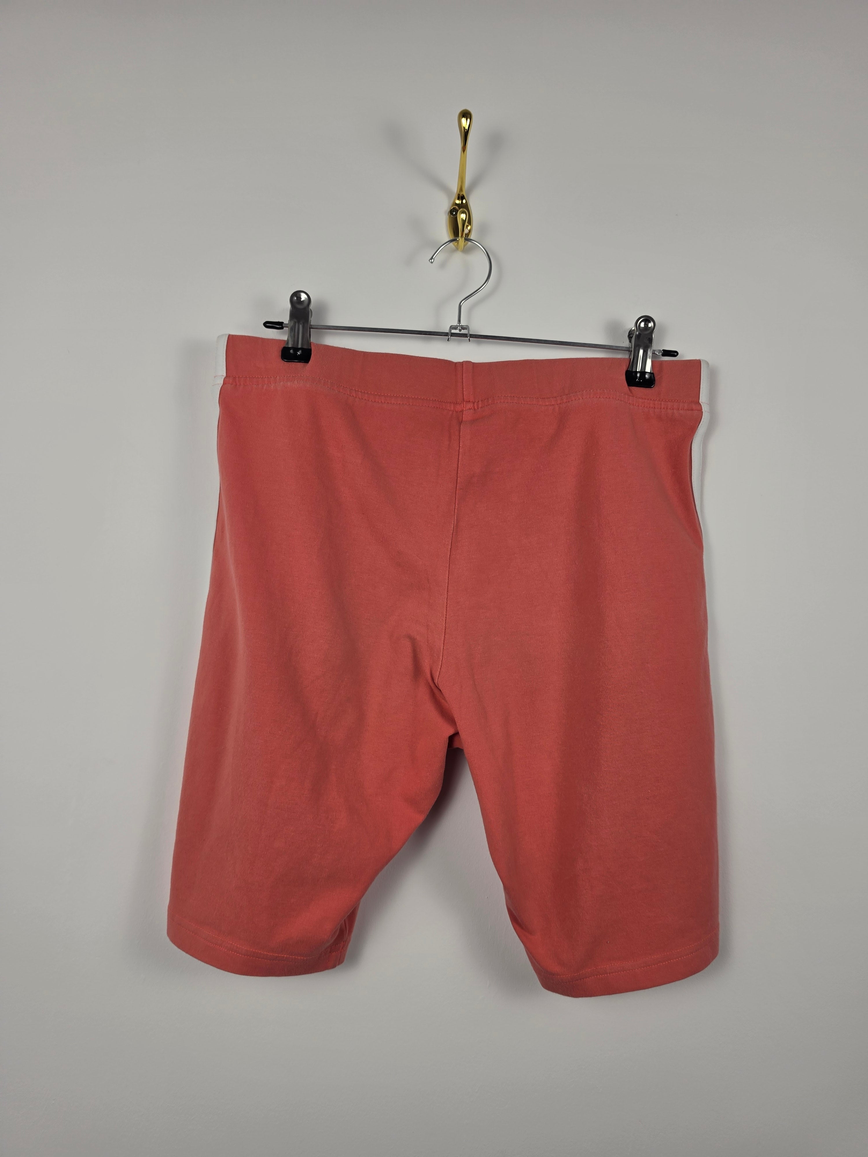 Pantalón Corto Adidas Sport - Talla M - Color Salmón/Coral - Grado B