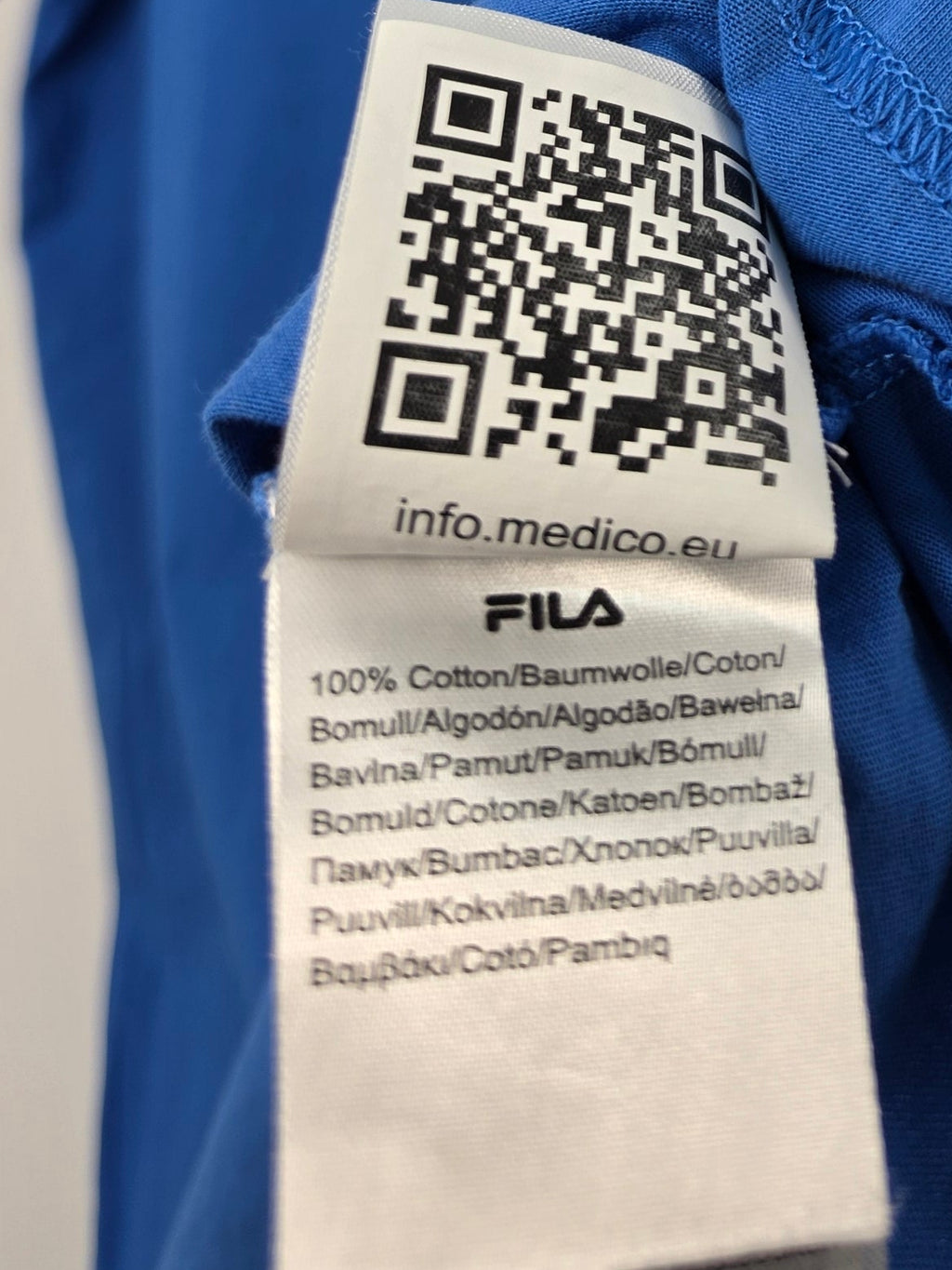 Camiseta Fila Azul Royal - Doble Logo - Talla XL en etiqueta / Talla real L (56x70) - Grado A