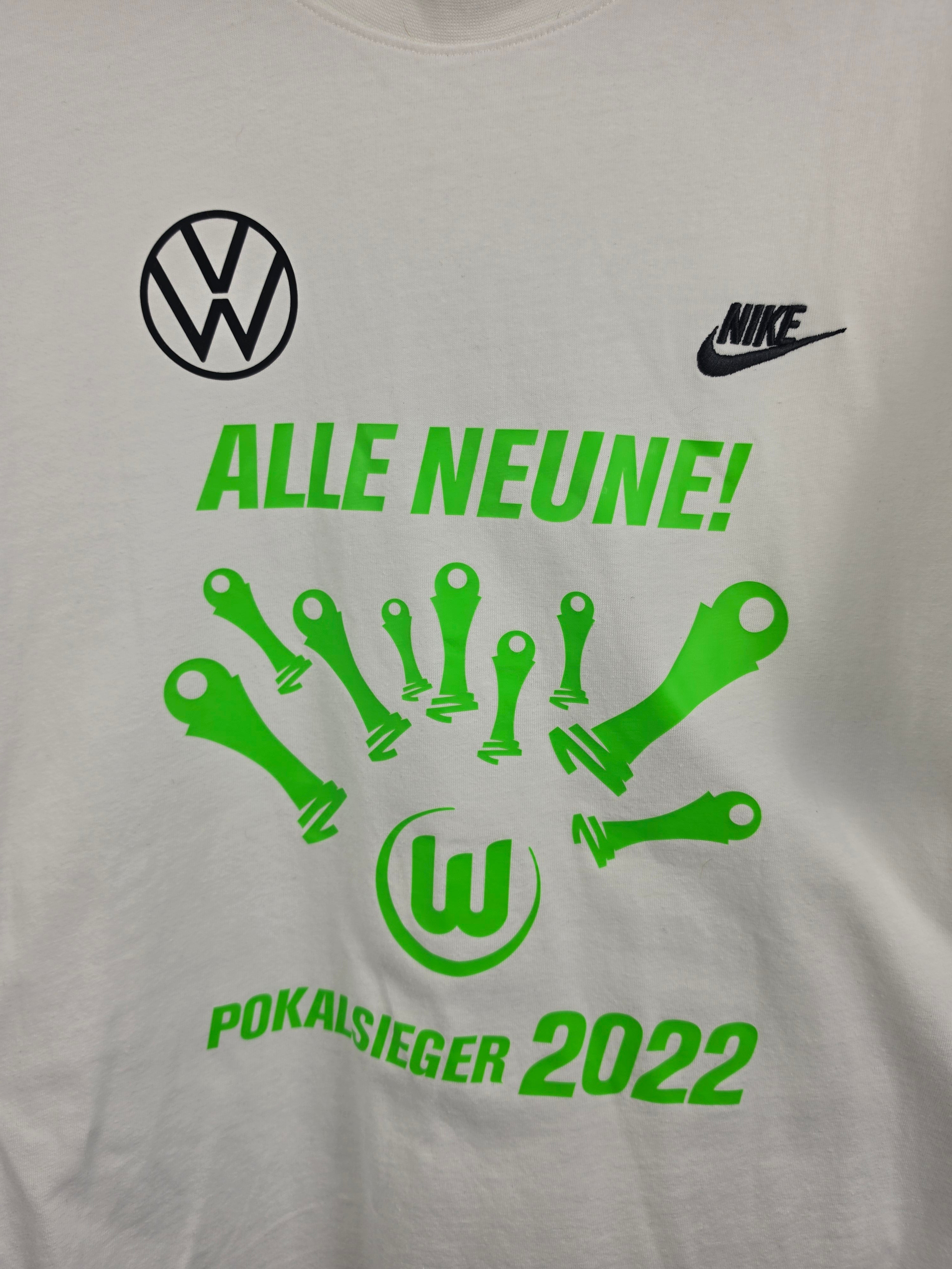 Camiseta Nike VfL Wolfsburgo Pokalsieger 2022 - Talla XL (58x73) - Edición Especial