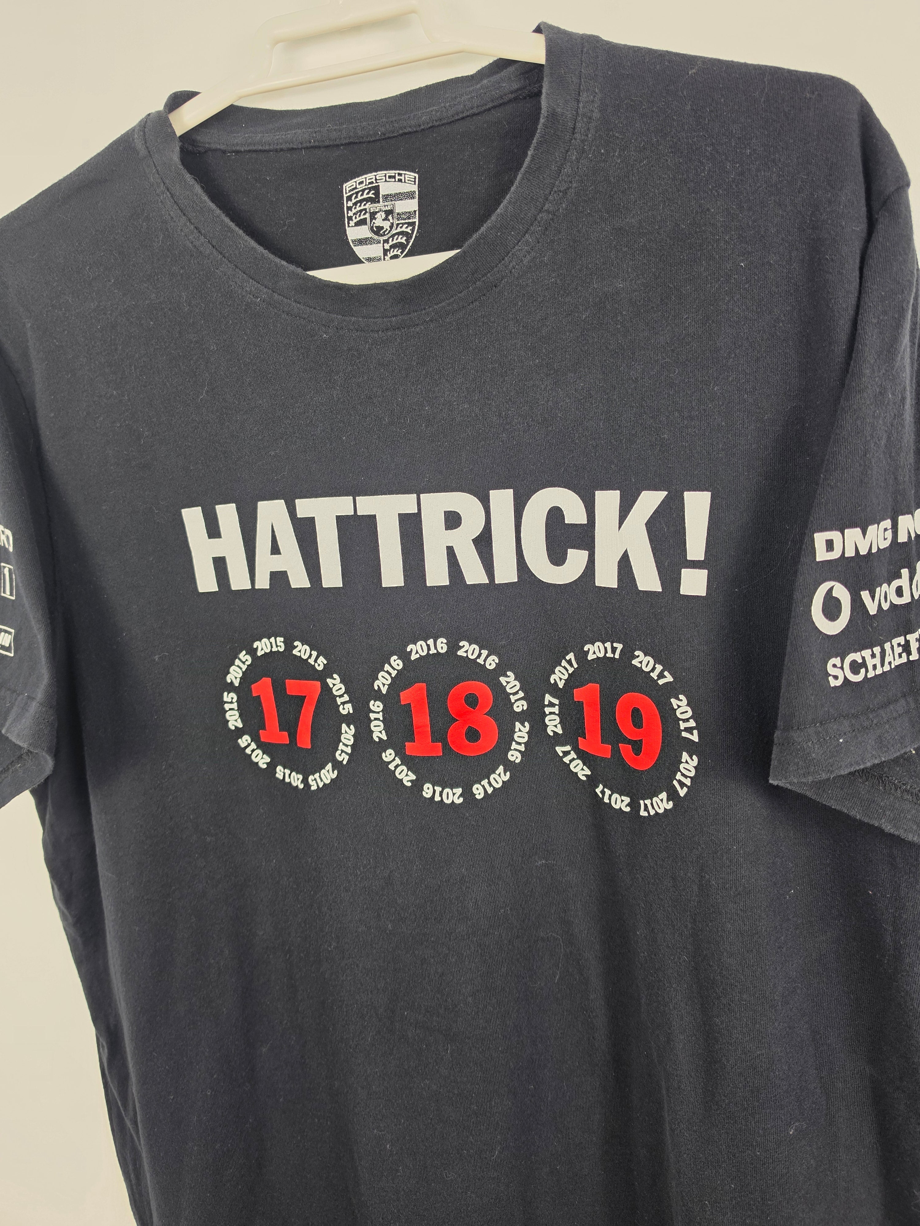Camiseta Porsche Motorsport "Hattrick Le Mans" Negra - Talla XL real (59x74) - Grado A