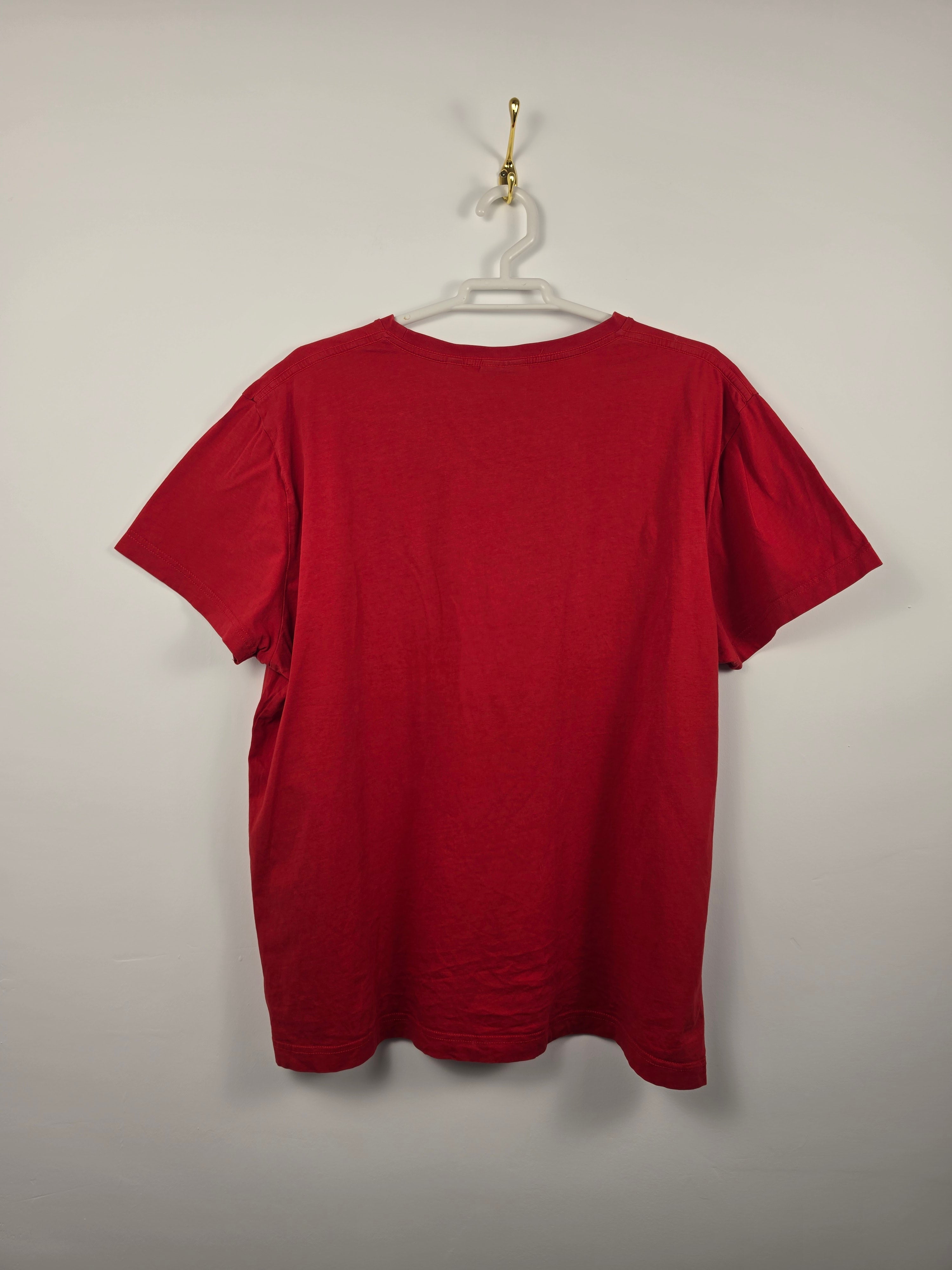 Camiseta Gant Roja - Talla 2XL - Logo Bordado - Grado A