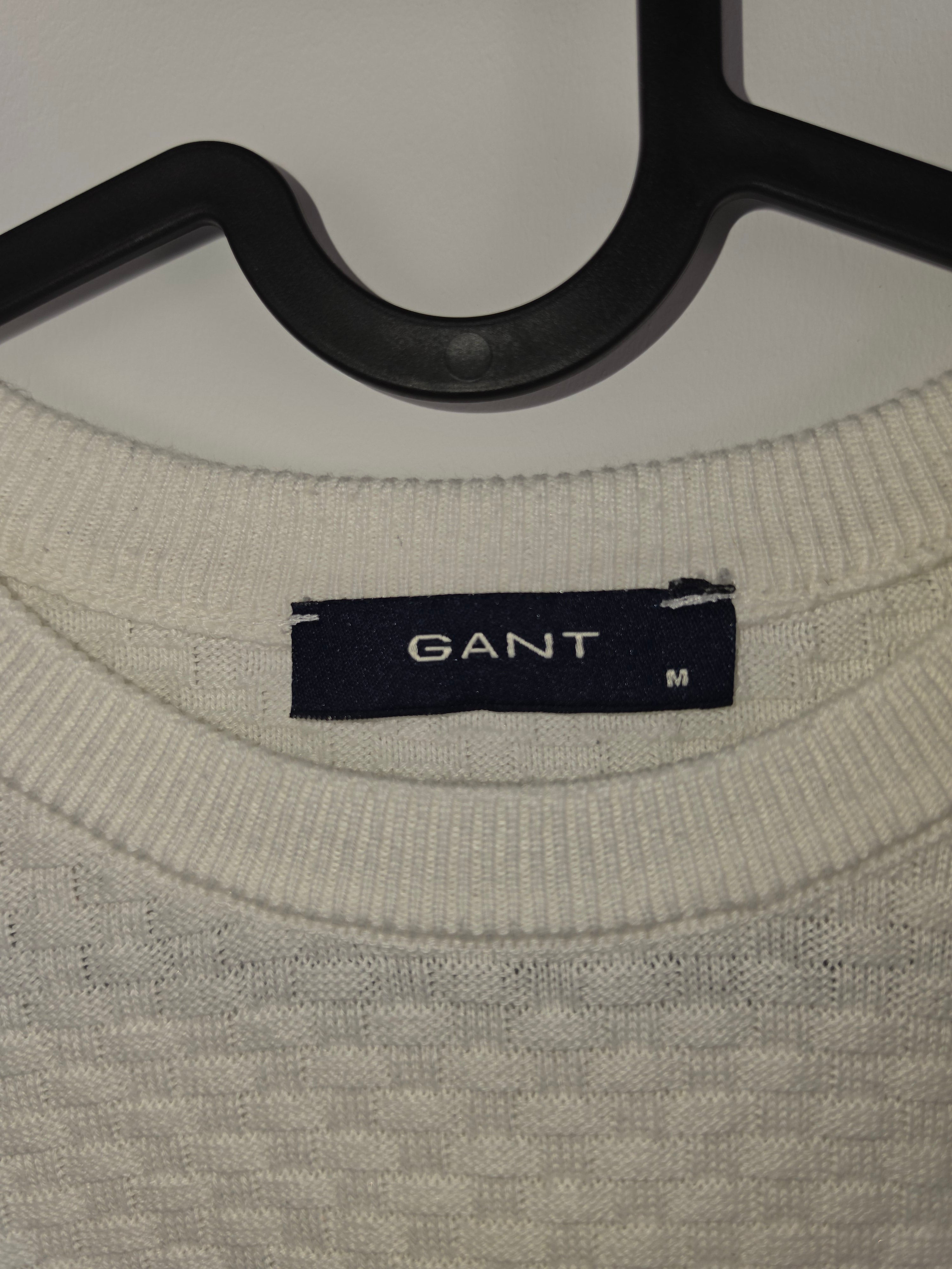 Jersey Gant Classic Crewneck - Talla M - 100% Algodón - Blanco Crudo - Grado A