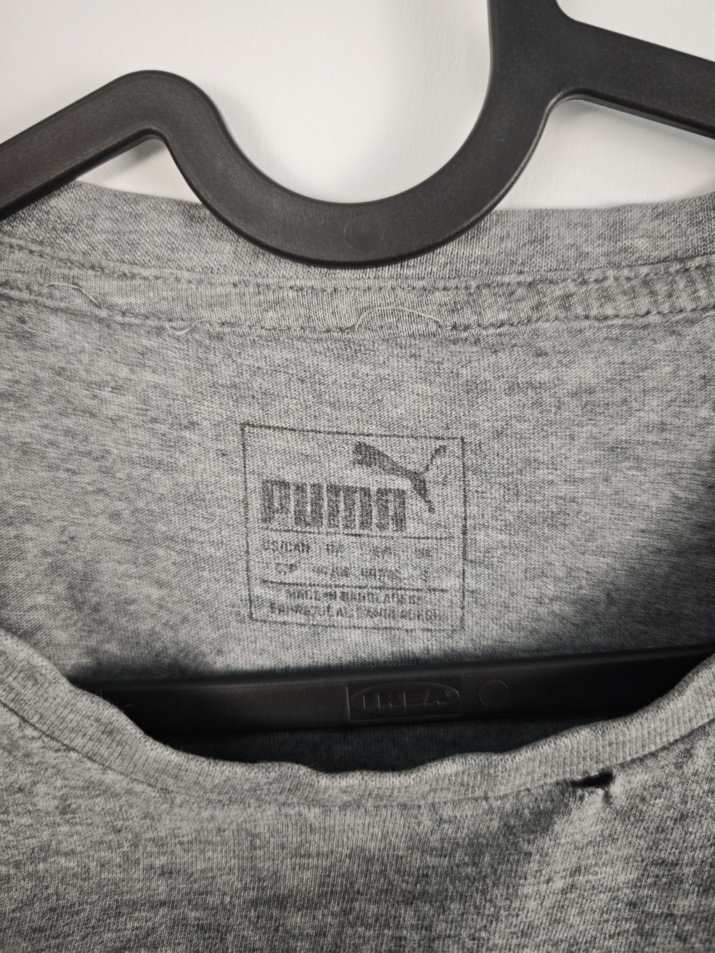 Camiseta Puma Clásica Gris Jaspeada con Logotipo Texturizado - Talla S